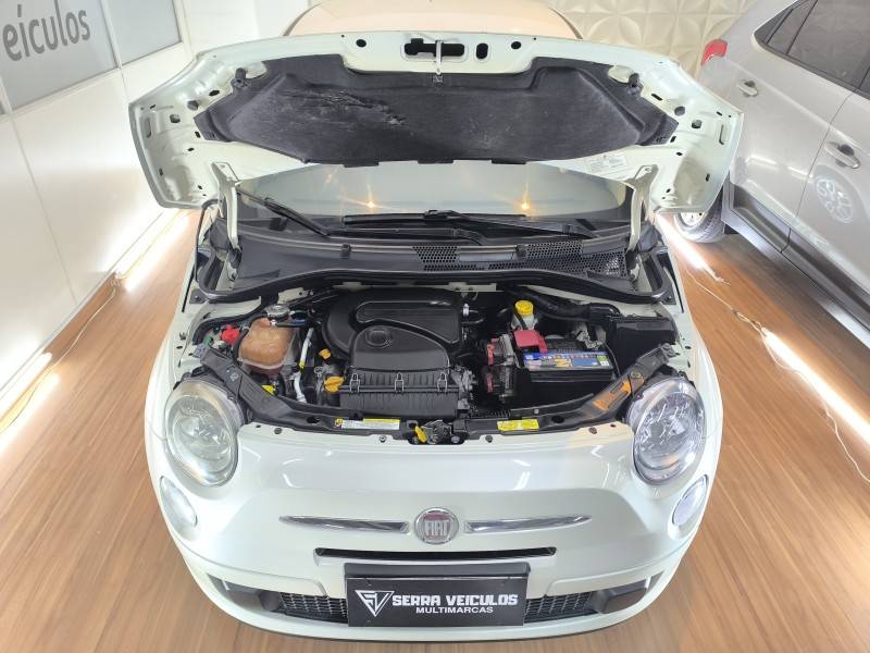 FIAT - 500 - 2011/2012 - Branca - R$ 42.900,00
