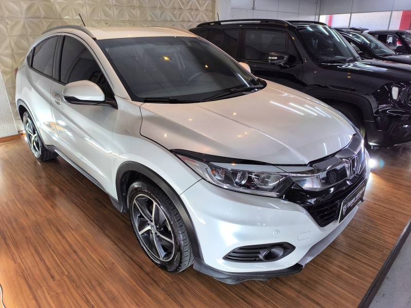 HONDA - HR-V - 2019/2020 - Branca - R$ 115.900,00