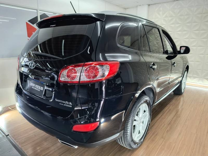HYUNDAI - SANTA FÉ - 2010/2011 - Preta - R$ 53.900,00