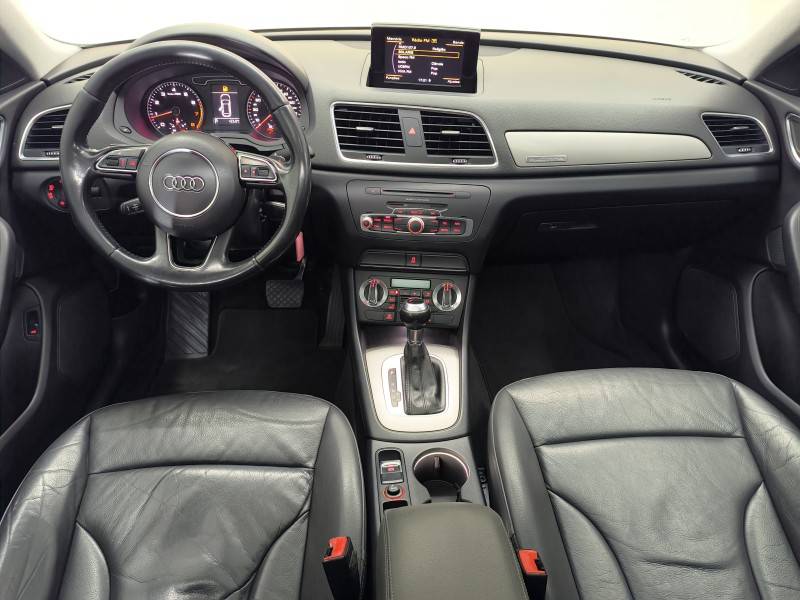 AUDI - Q3 - 2014/2015 - Branca - R$ 86.900,00