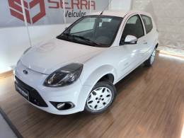 FORD - KA - 2012/2013 - Branca - R$ 30.900,00
