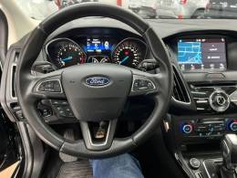FORD - FOCUS - 2018/2019 - Preta - R$ 79.900,00