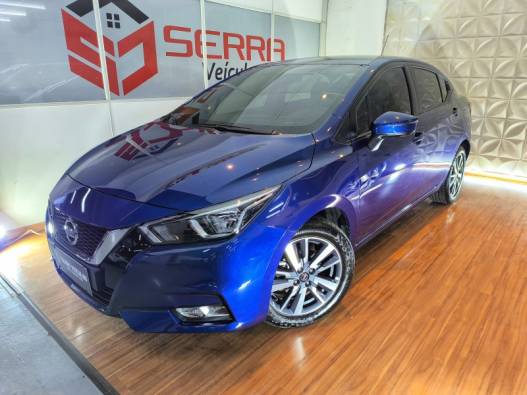 NISSAN - VERSA - 2022/2023 - Azul - R$ 97.900,00