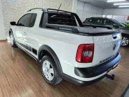 VOLKSWAGEN - SAVEIRO - 2011/2012 - Branca - R$ 49.900,00