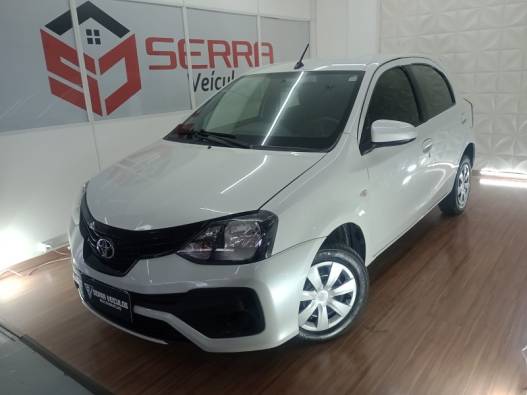 TOYOTA - ETIOS - 2019/2020 - Branca - R$ 61.900,00