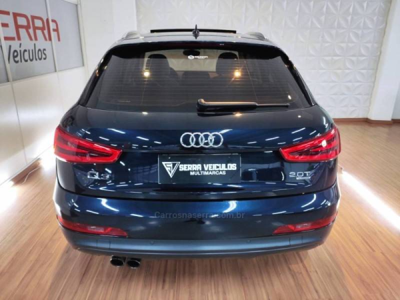 AUDI - Q3 - 2014/2015 - Azul - R$ 103.900,00