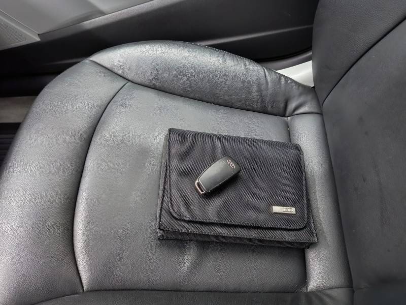 AUDI - A1 - 2010/2011 - Prata - R$ 54.900,00