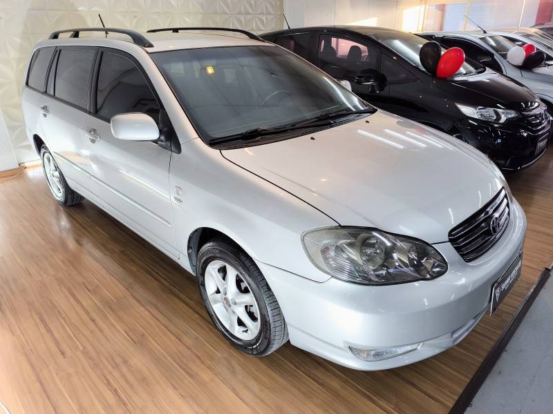 TOYOTA - FIELDER - 2006/2006 - Prata - R$ 41.900,00