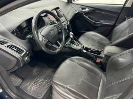 FORD - FOCUS - 2018/2019 - Preta - R$ 79.900,00