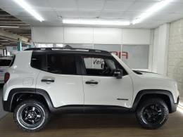 JEEP - RENEGADE - 2016/2017 - Branca - R$ 79.900,00