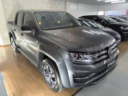 VOLKSWAGEN - AMAROK - 2023/2023 - Cinza - R$ 225.900,00