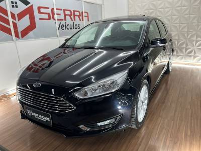 FORD - FOCUS - 2018/2019 - Preta - R$ 79.900,00