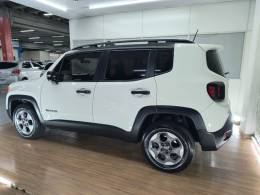JEEP - RENEGADE - 2016/2017 - Branca - R$ 76.900,00