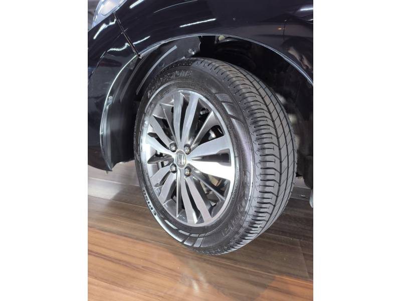 HONDA - FIT - 2014/2015 - Preta - R$ 66.900,00