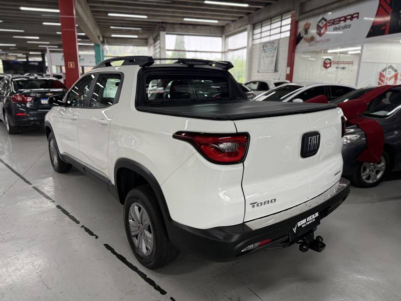 FIAT - TORO - 2020/2020 - Branca - R$ 94.900,00