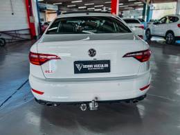 VOLKSWAGEN - JETTA - 2019/2019 - Branca - R$ 159.900,00