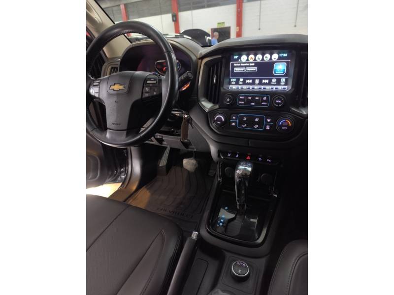 CHEVROLET - S10 - 2019/2020 - Preta - R$ 171.900,00