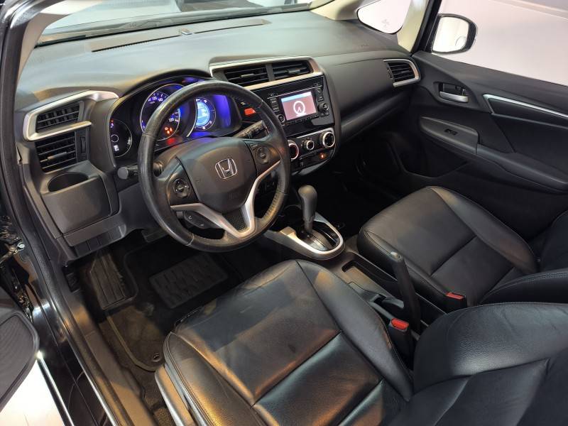HONDA - FIT - 2014/2015 - Preta - R$ 66.900,00