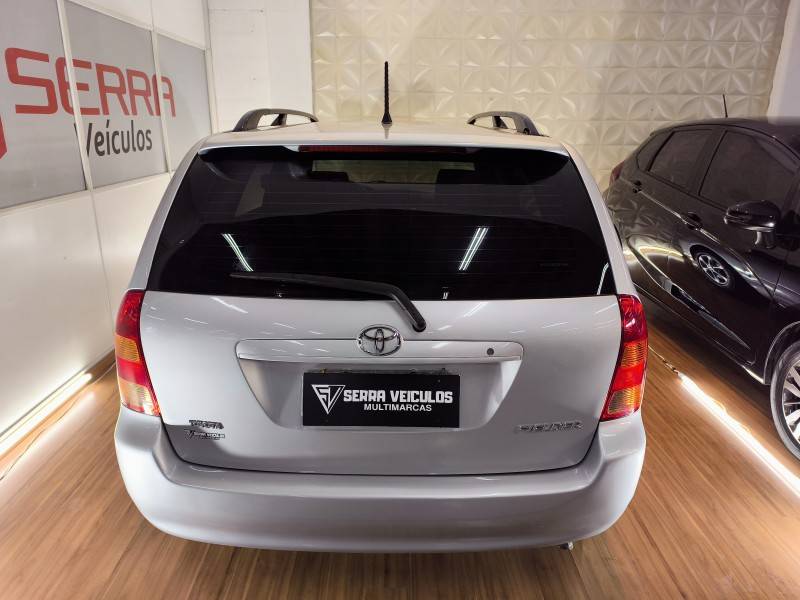 TOYOTA - FIELDER - 2006/2006 - Prata - R$ 41.900,00