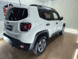 JEEP - RENEGADE - 2016/2017 - Branca - R$ 82.900,00