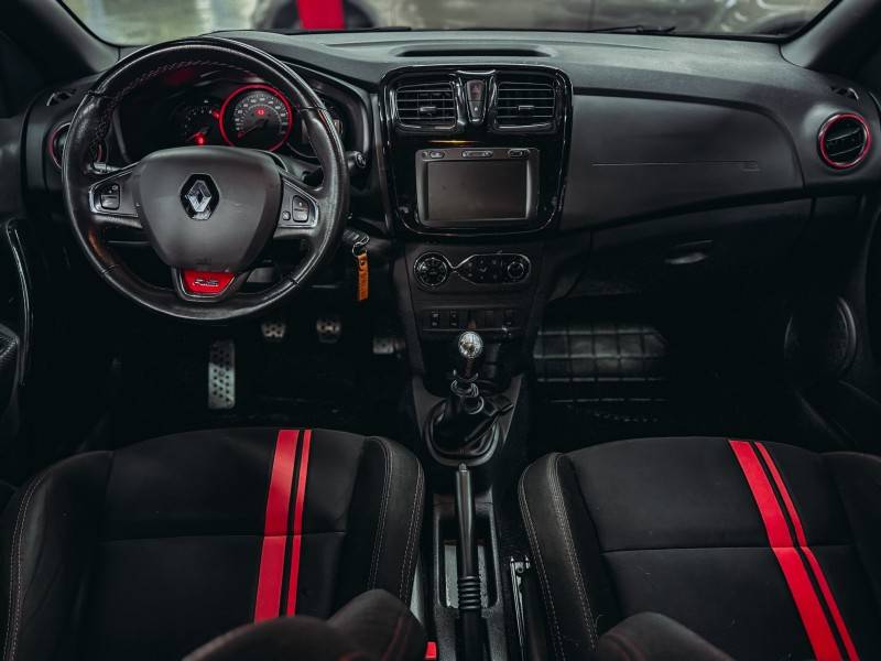 RENAULT - SANDERO - 2019/2020 - Prata - R$ 72.900,00