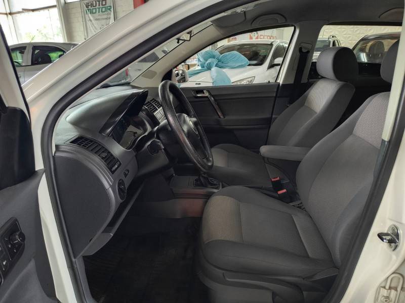 VOLKSWAGEN - POLO - 2007/2008 - Branca - R$ 33.900,00