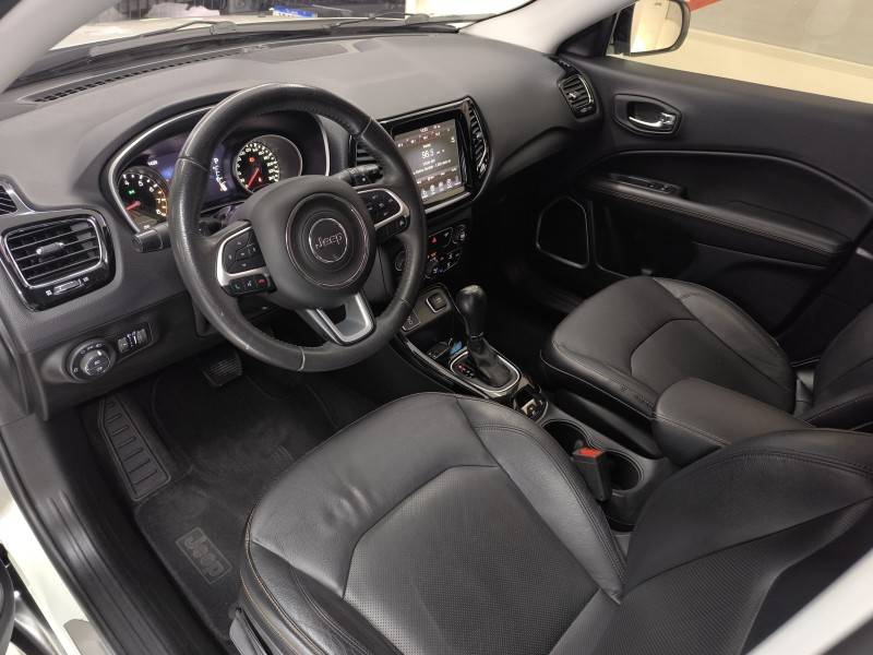 JEEP - COMPASS - 2017/2017 - Branca - R$ 93.900,00
