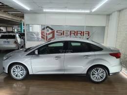 FORD - FOCUS - 2017/2017 - Prata - R$ 59.900,00