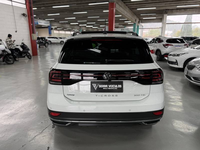 VOLKSWAGEN - T-CROSS - 2023/2024 - Branca - Sob Consulta