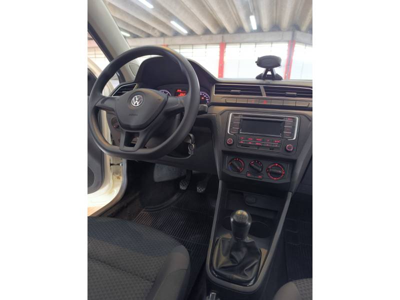 VOLKSWAGEN - GOL - 2021/2022 - Branca - R$ 60.900,00