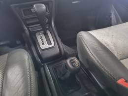 MITSUBISHI - PAJERO TR4 - 2006/2007 - Prata - R$ 45.900,00