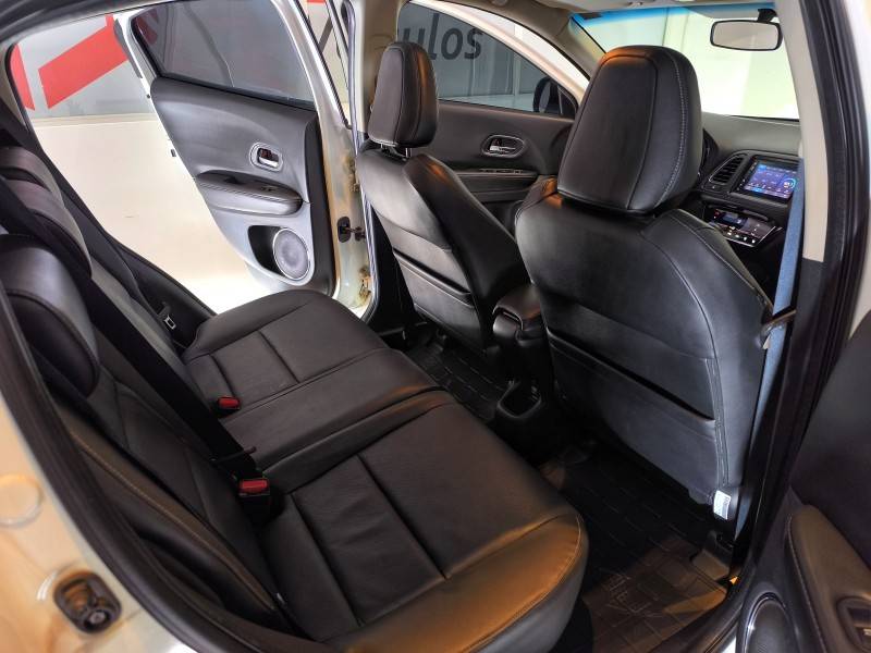 HONDA - HR-V - 2019/2020 - Branca - R$ 115.900,00