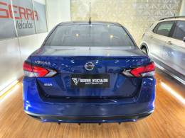 NISSAN - VERSA - 2022/2023 - Azul - R$ 97.900,00