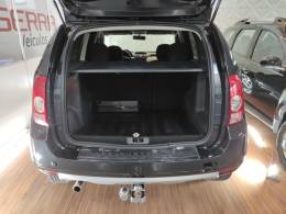 RENAULT - DUSTER - 2012/2013 - Preta - R$ 48.800,00