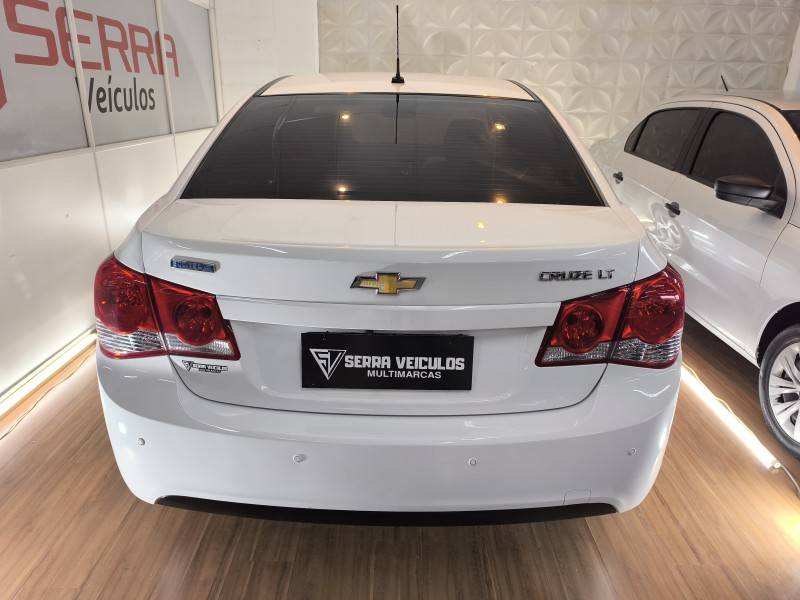 CHEVROLET - CRUZE - 2013/2014 - Branca - R$ 60.900,00