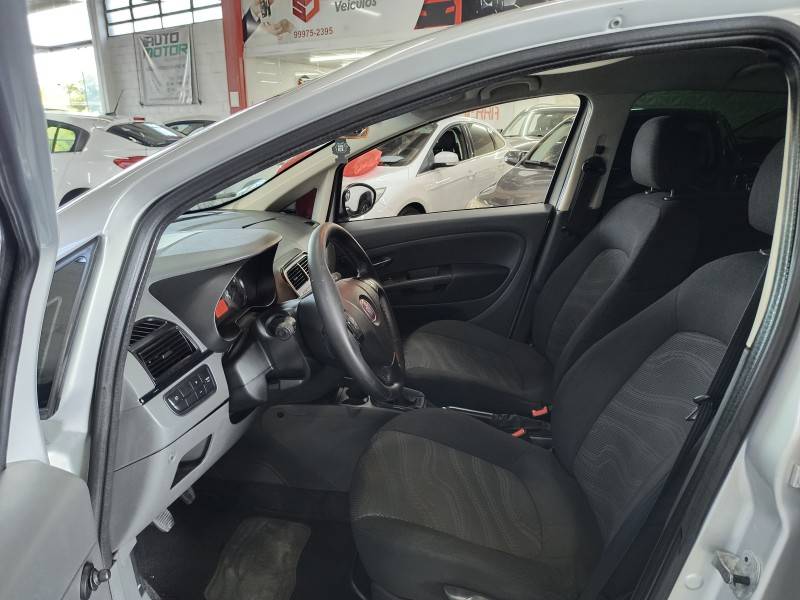 FIAT - PUNTO - 2009/2010 - Prata - R$ 29.900,00