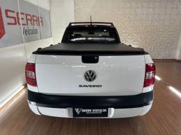 VOLKSWAGEN - SAVEIRO - 2015/2016 - Branca - R$ 49.900,00