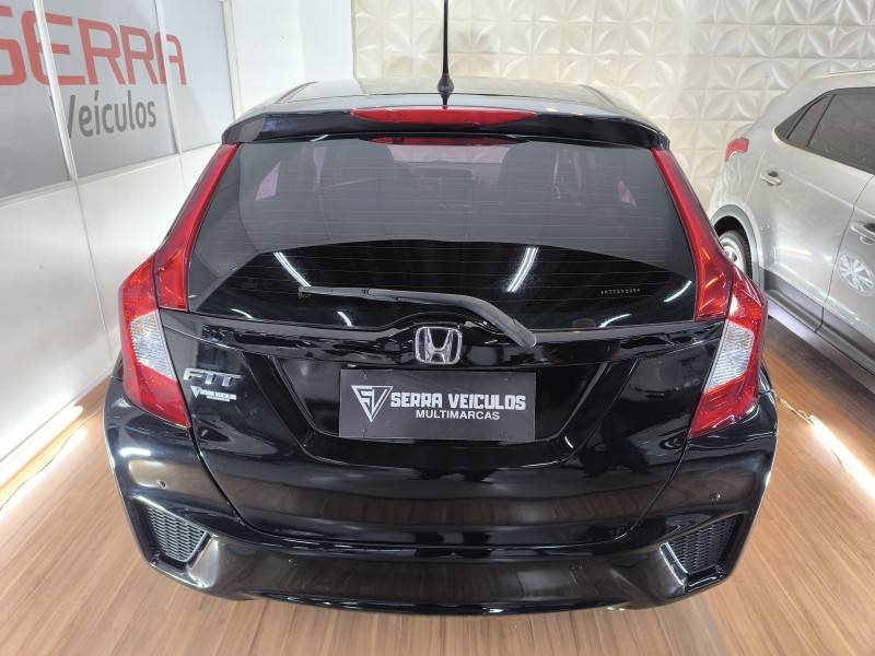 HONDA - FIT - 2014/2015 - Preta - R$ 66.900,00