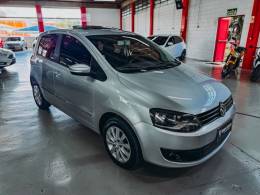 VOLKSWAGEN - FOX - 2012/2012 - Prata - R$ 40.900,00