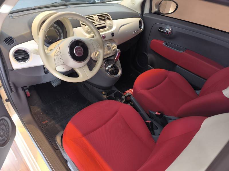 FIAT - 500 - 2011/2012 - Branca - R$ 42.900,00
