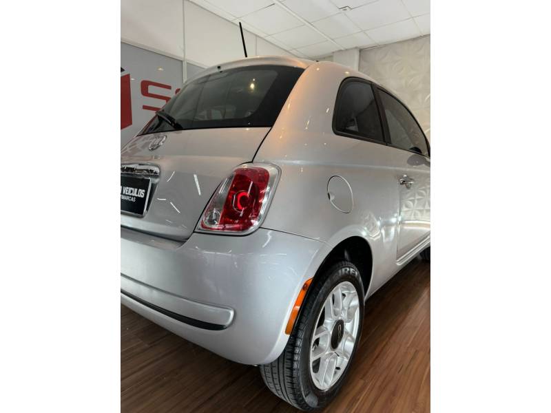 FIAT - 500 - 2012/2012 - Prata - R$ 43.900,00