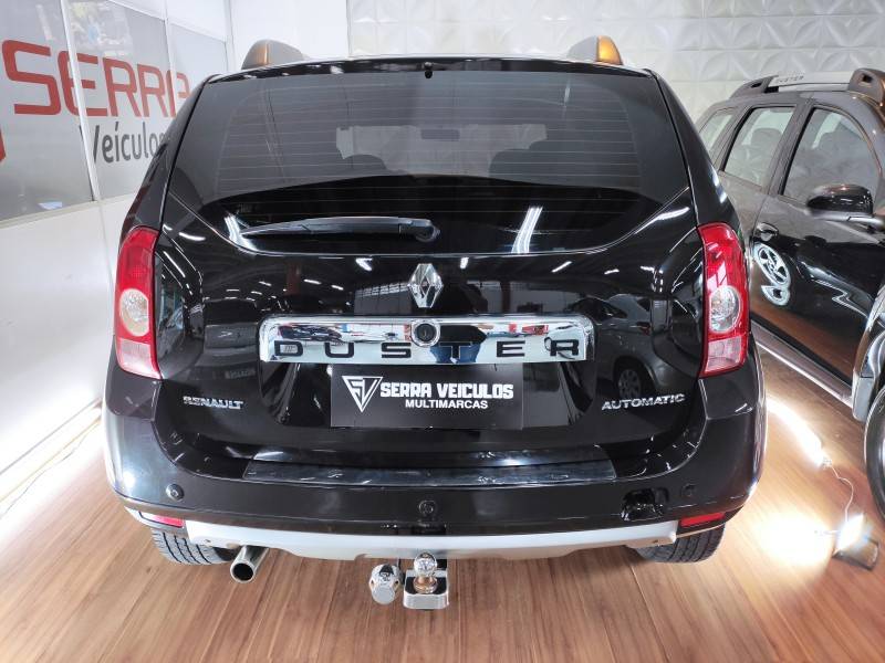 RENAULT - DUSTER - 2012/2013 - Preta - R$ 48.800,00
