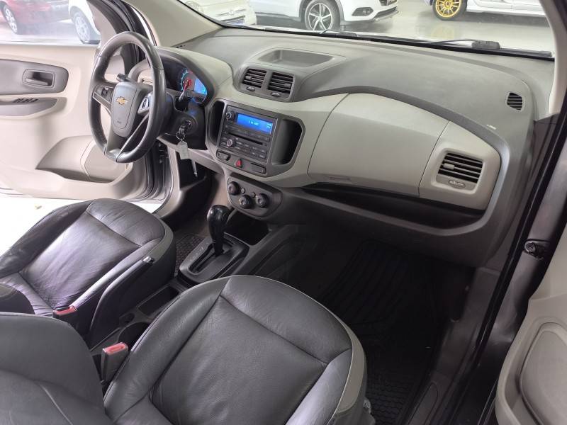 CHEVROLET - SPIN - 2013/2014 - Cinza - R$ 48.900,00