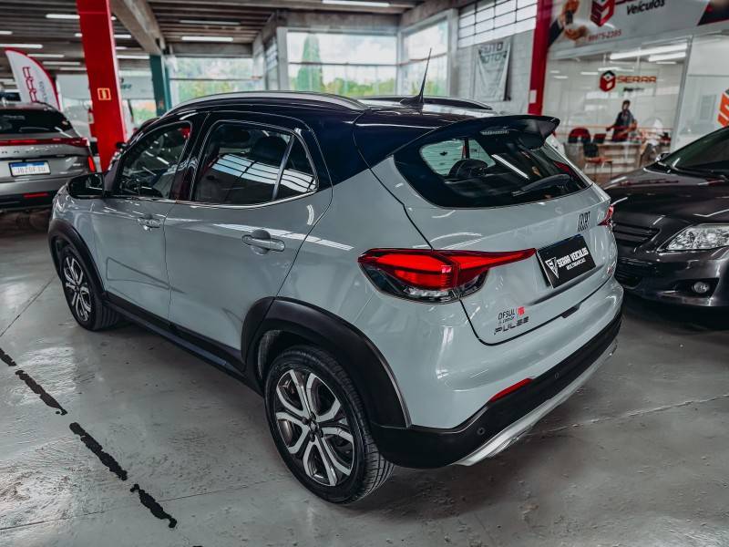 FIAT - PULSE - 2021/2022 - Cinza - R$ 102.900,00