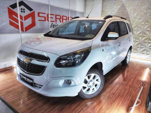 CHEVROLET - SPIN - 2012/2013 - Branca - R$ 51.900,00