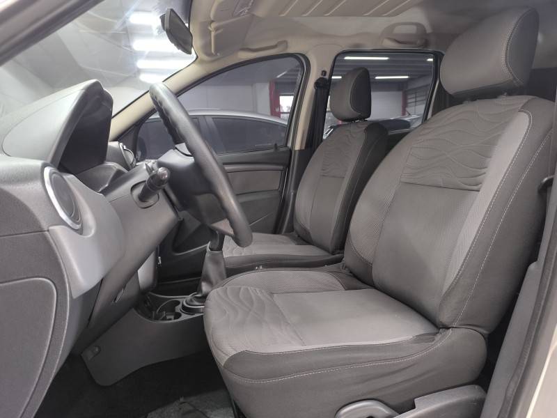 RENAULT - DUSTER - 2012/2013 - Cinza - R$ 50.900,00