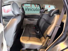 CHEVROLET - SPIN - 2013/2014 - Cinza - R$ 48.900,00