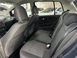 VOLKSWAGEN - FOX - 2013/2013 - Cinza - R$ 40.900,00