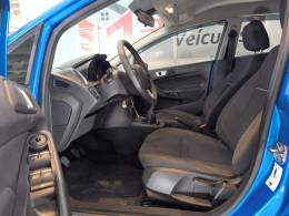 FORD - FIESTA - 2017/2017 - Azul - R$ 55.900,00