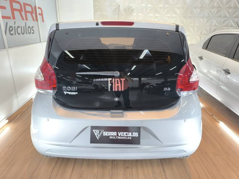 FIAT - MOBI - 2016/2017 - Prata - R$ 42.900,00